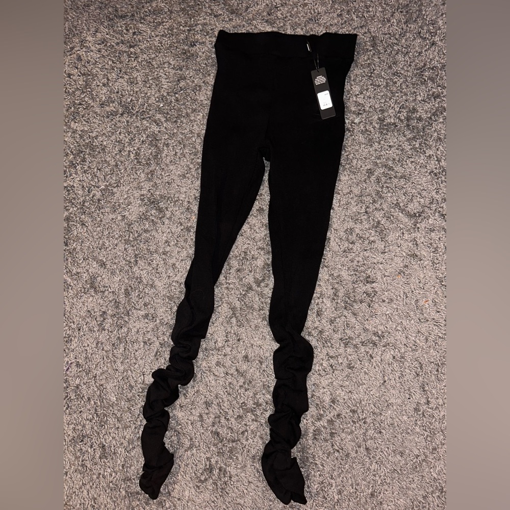 Fashion nova snatched leggings